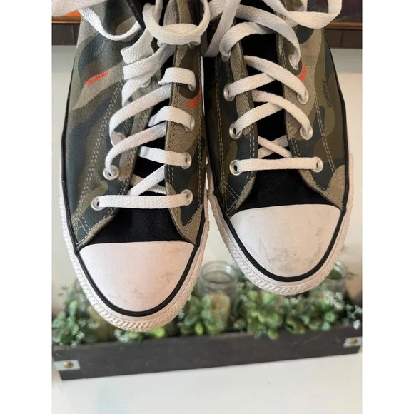 Converse Chuck Taylor All Star High Top Camo Orange Mens 13 Sneaker - Picture 9 of 9